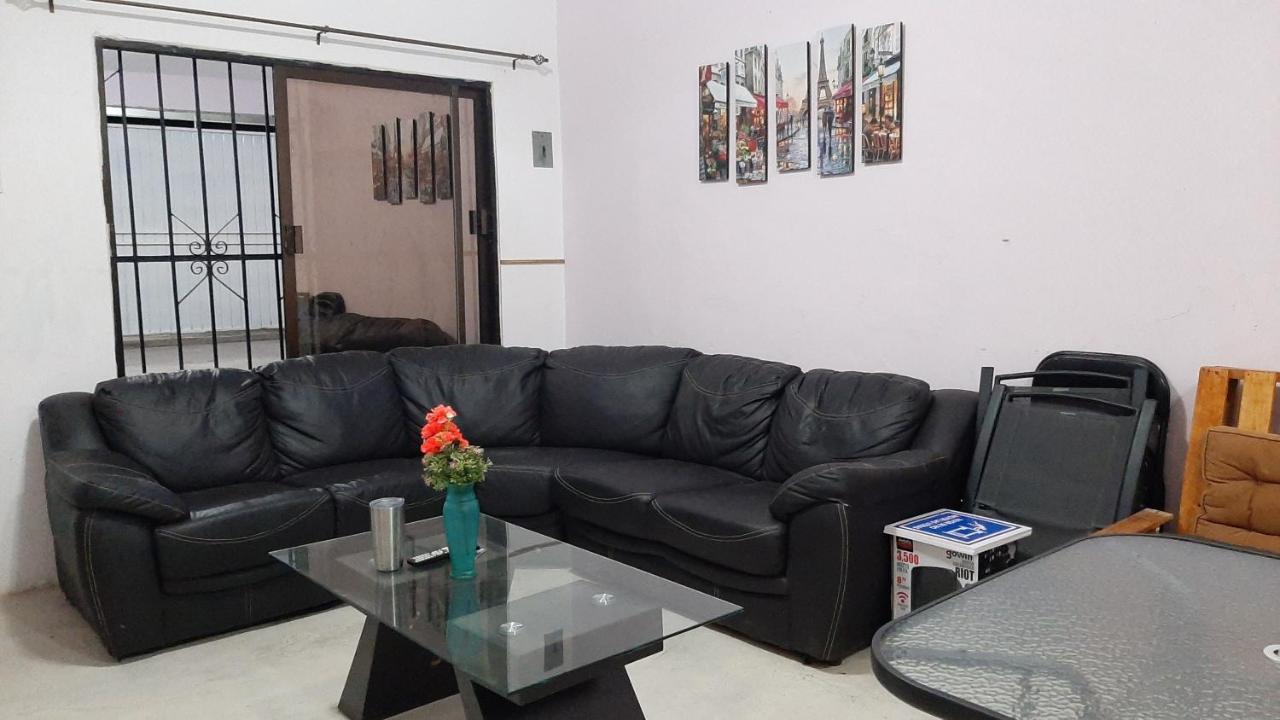 Hostal A 10 Min Del Centro De Veracruz Bagian luar foto